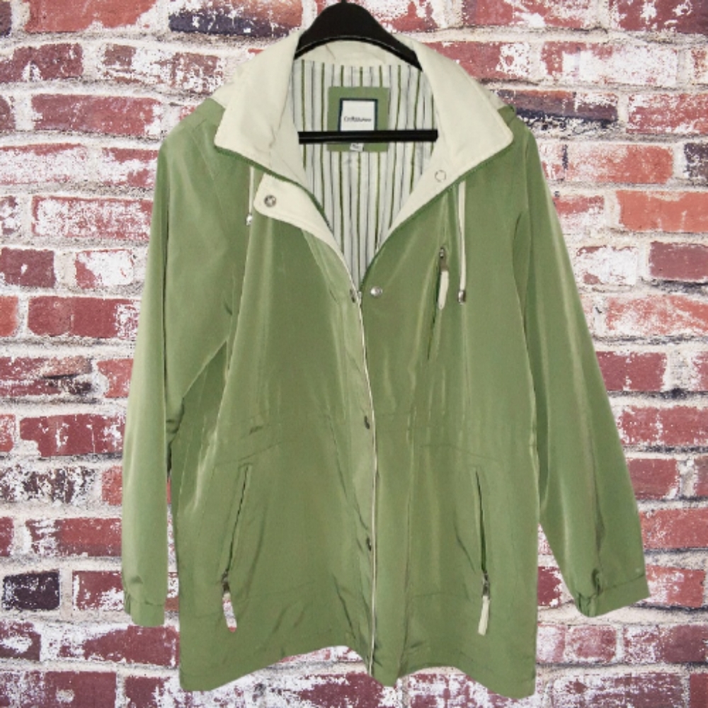 - CROFT & BARROW JACKET WITH DETACHABLE HOOD L